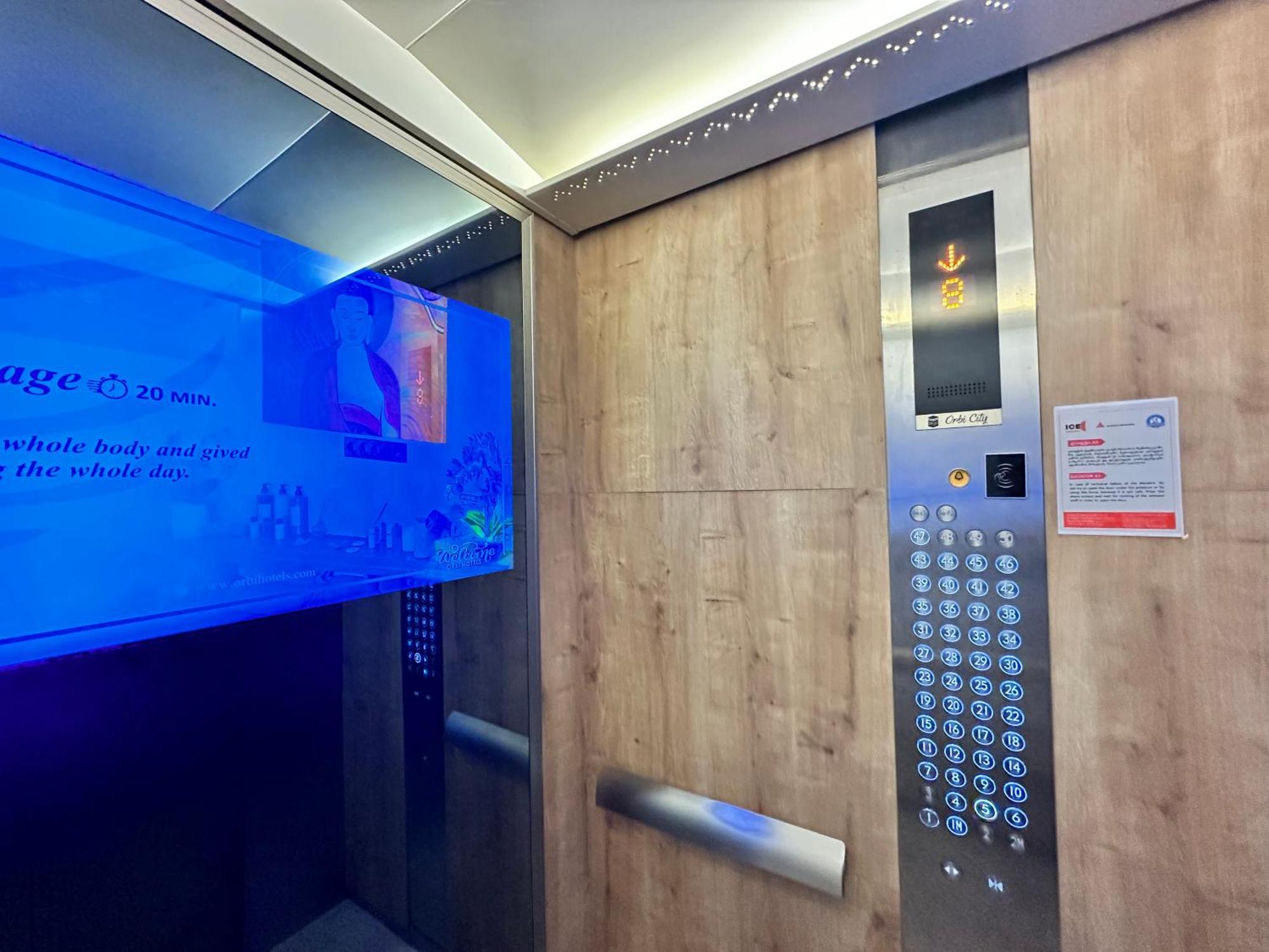 Orbi Lux Studio Batumi Ngoại thất bức ảnh